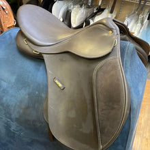 Load image into Gallery viewer, Used 16.5” Wintec All Purpose Saddle #17286
