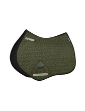 Load image into Gallery viewer, WEATHERBEETA Prime Air-Tec Suede Jump Saddle Pad
