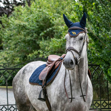 Load image into Gallery viewer, Back On Track Airflow Saddle Pad - Dressage w/ FREE Bonnet
