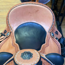 Load image into Gallery viewer, Allegany Cascade Wade 17” Western Saddle
