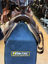 Load image into Gallery viewer, Used 17” Big Horn Western Saddle #26395