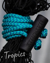 Load image into Gallery viewer, Hay Chix Half Bale Net 1 3/4 Orginal HB134