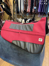 Load image into Gallery viewer, Eco Gold 3D Round 30x30 Vented Round Pad