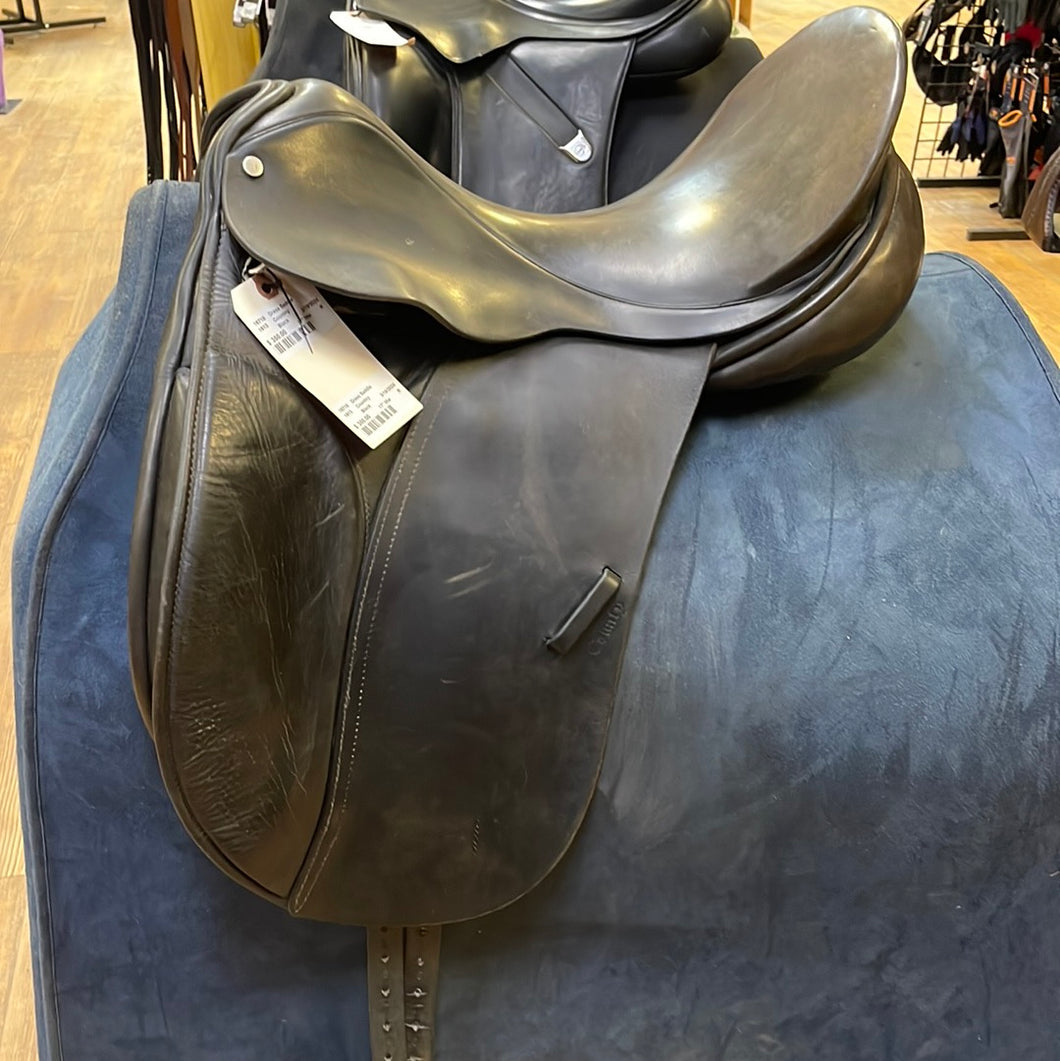 Used 17” County Dressage Saddle #16718