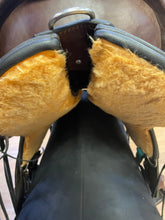 Load image into Gallery viewer, Used 16” Circle Y Ridgeline Trail Saddle #23363