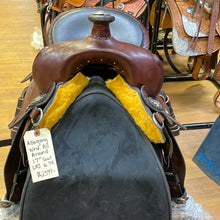 Load image into Gallery viewer, Allegany Western All Around 17” saddle
