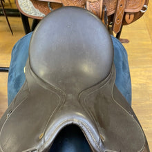 Load image into Gallery viewer, Used 16.5” Wintec All Purpose Saddle #17286
