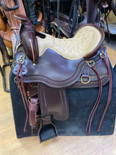 Load image into Gallery viewer, Tucker 367 Heritage Cheyenne