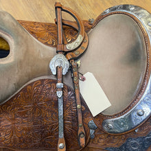 Load image into Gallery viewer, Used 16” Dale Chavez Show Saddle #16115

