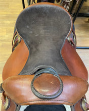 Load image into Gallery viewer, Used 16” Fabtron Western Saddle #16772
