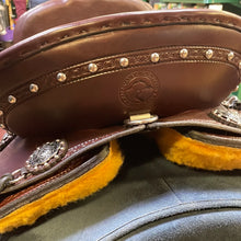 Load image into Gallery viewer, Allegany LRHW Western All Around Saddle
