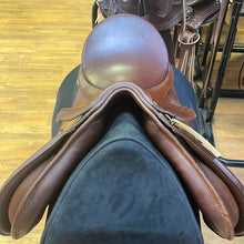 Load image into Gallery viewer, Used 17” Bates All Purpose Saddle #17401

