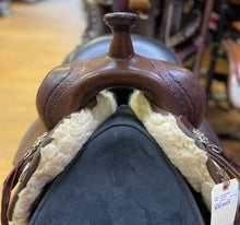 Load image into Gallery viewer, Used 16” High Horse Daisetta Western Saddle #16770

