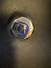 Load image into Gallery viewer, Used 18” Butterfly Claudia Saddle #