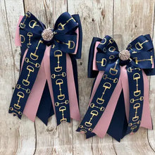 Load image into Gallery viewer, Benny Bows Custom Show Bows