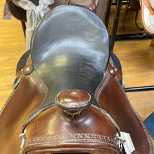 Load image into Gallery viewer, Used 17” Double Creek Henry Miller Western Saddle #14228
