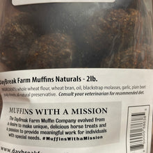 Load image into Gallery viewer, Daybreak Farm Natural Treats for Horses 2lbs