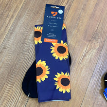 Load image into Gallery viewer, Aubrion Kids Tall Socks 8760