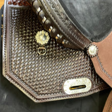 Load image into Gallery viewer, Nash 960 Cheyenne Barrel Saddle
