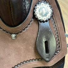 Load image into Gallery viewer, Nash 960 Cheyenne Barrel Saddle
