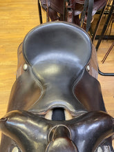 Load image into Gallery viewer, Used 16” Big Horn Gaited Western Saddle #19225
