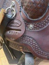 Load image into Gallery viewer, Used 16” Dakota Western Trail Saddle #20336
