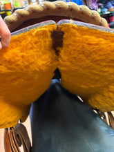 Load image into Gallery viewer, Used 14” Youth Barrel Western Saddle #27250
