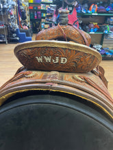 Load image into Gallery viewer, Used 15” Corriente Ranch Saddle #24230
