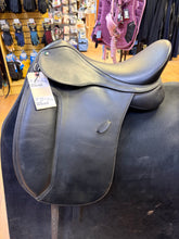Load image into Gallery viewer, Used 17” Arena Dressage Saddle #27500
