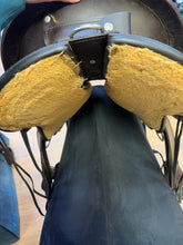 Load image into Gallery viewer, Used 16” Circle Y Custom Everglade Western Saddle #26434
