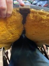 Load image into Gallery viewer, Used 15.75” R. Ruelas Ranch Cutter #24914
