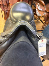 Load image into Gallery viewer, Used 17.5” Custom Saddlery Monoflap Dressage saddle #27590
