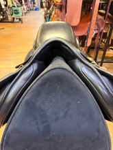Load image into Gallery viewer, Used 17.5” George Canava Close Contact #29177
