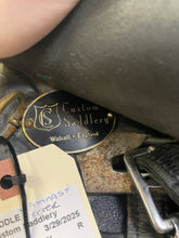 Load image into Gallery viewer, Used 17” Custom Saddlery Dressage Saddle #21471
