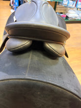 Load image into Gallery viewer, Used 17” Wintec All Purpose Saddle #29119
