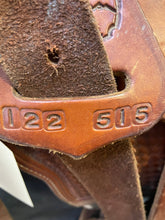 Load image into Gallery viewer, Used 15.5” McCall Lady Cowhorse Western Saddle #23499
