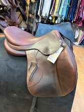Load image into Gallery viewer, Used 17.5” Antares Classique 2018 Saddle #27407
