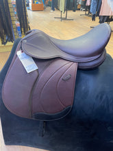 Load image into Gallery viewer, Used 18.5” Royal Highness All Purpose Saddle #22516
