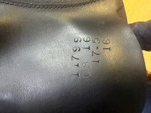 Load image into Gallery viewer, Used 17.5” Custom Saddlery Monoflap Dressage saddle #27590
