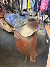 Load image into Gallery viewer, Used 15.5” Tucker Equitation Trail Saddle #28295

