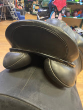 Load image into Gallery viewer, Used 17.5” Lemke Dressage Saddle #24340
