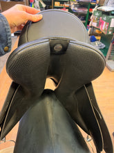 Load image into Gallery viewer, Used 17” Wintec 500 All Purpose Saddle #26119
