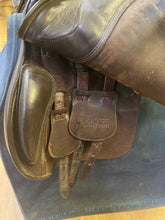 Load image into Gallery viewer, Used 18” Bates All Purpose #24576
