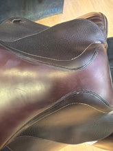Load image into Gallery viewer, Used 16” CWD Classic Close Contact #26568

