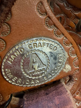 Load image into Gallery viewer, Used 15.5” Circle A All around Western Saddle #28603
