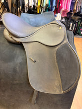 Load image into Gallery viewer, Used 17” Wintec All Purpose Saddle #29119
