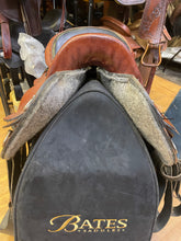 Load image into Gallery viewer, Used 15” Wyoming Saddlery Endurance Saddle #24119
