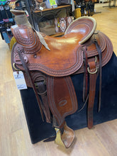 Load image into Gallery viewer, Used 17" Billy Cook Arbuckle Wade Ranch Saddle #25709
