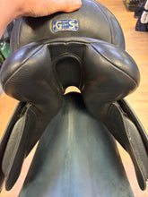 Load image into Gallery viewer, Used 17” GFS All Purpose Hunt Saddle #28479
