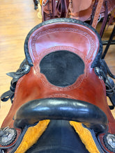 Load image into Gallery viewer, Used 16” Allegany Mountain Endurance Saddle
